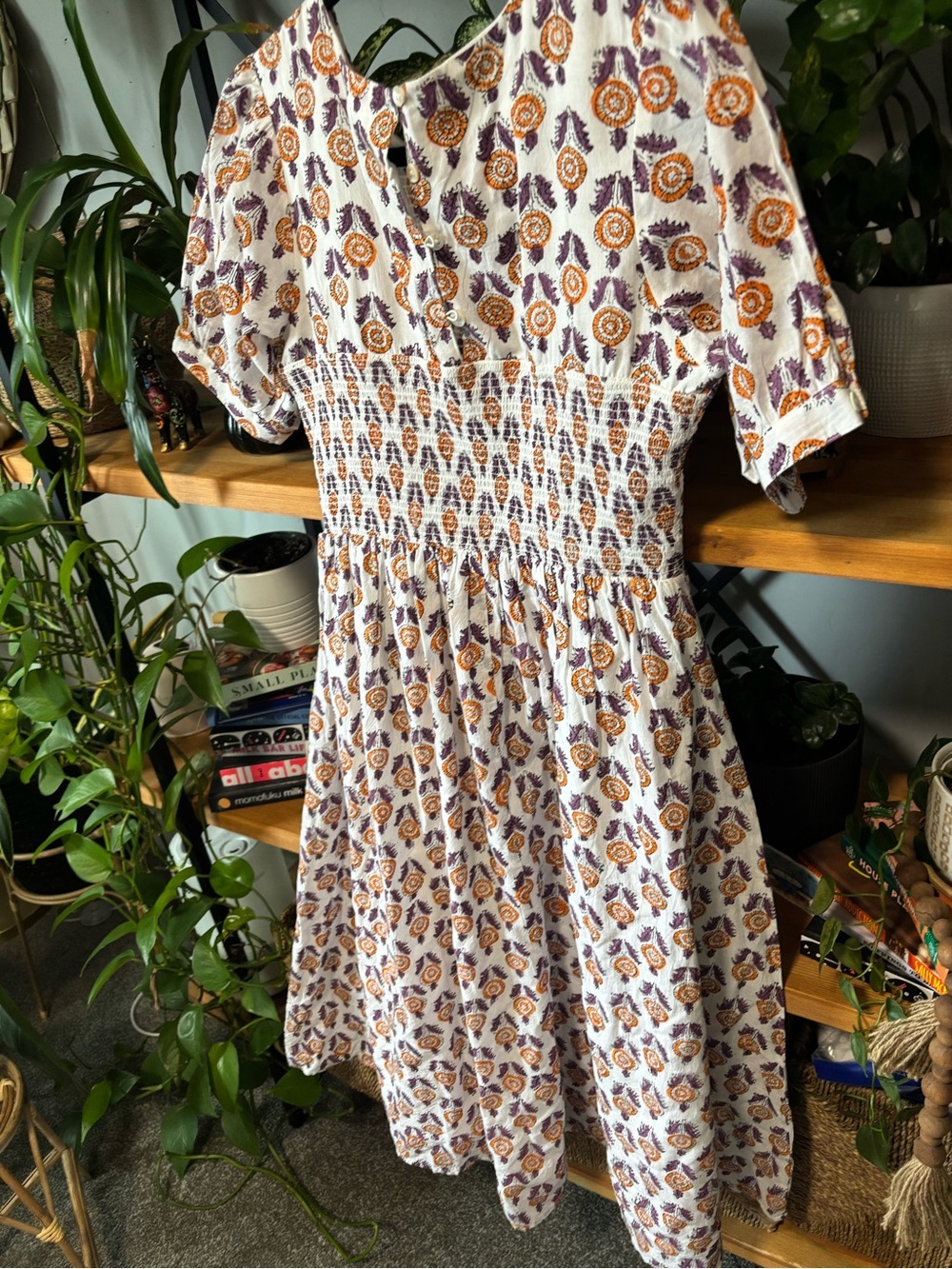 THML Smocked Midi Dress Small - Picture 6 of 7